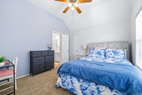 726 Treaty Oak San Antonio TX 78258