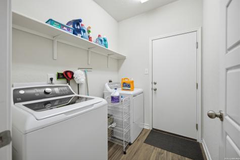 8602 Knapp Rise San Antonio TX 78254
