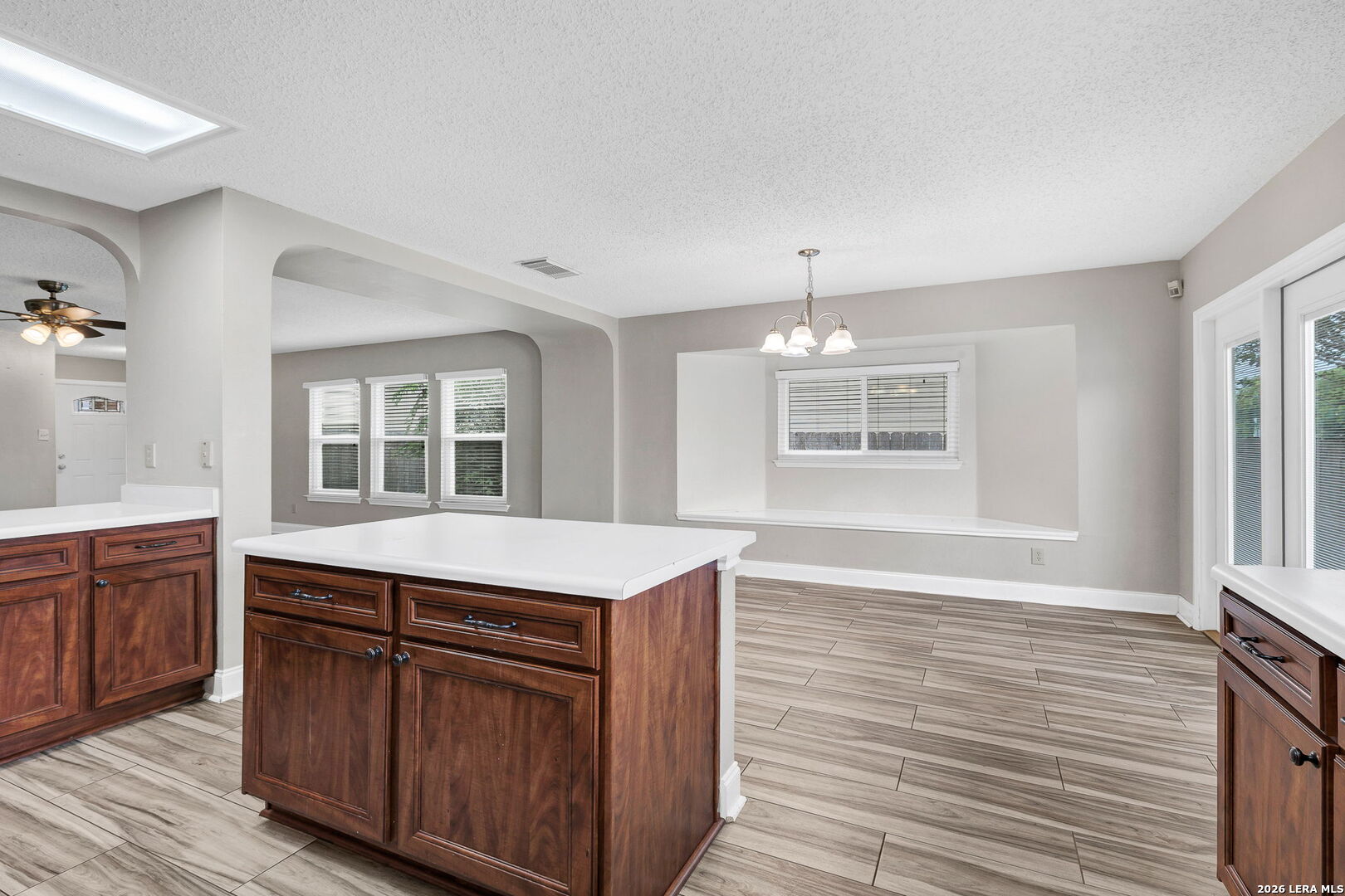 7927 Hilltop Crest San Antonio TX 78251