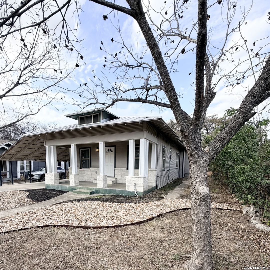 829 E Drexel Avenue San Antonio TX 78210
