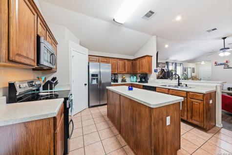 321 Placid Meadow New Braunfels TX 78130