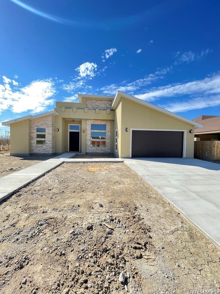 2345 Villa Romel Boulevard Eagle Pass TX 78852