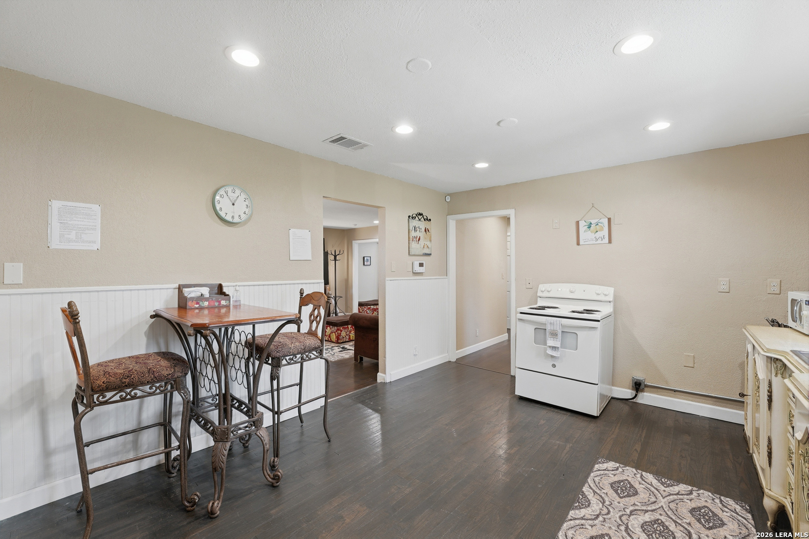 1236 S Academy Avenue New Braunfels TX 78130