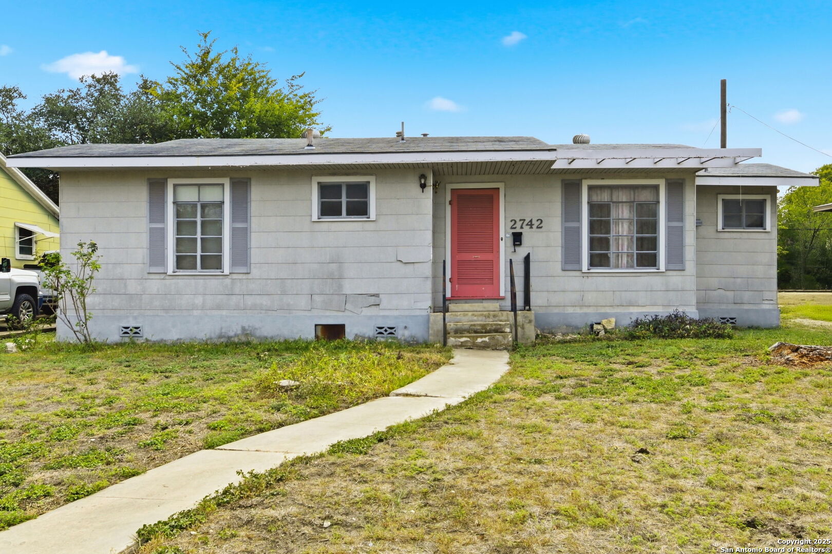2742 W Craig Place San Antonio TX 78228