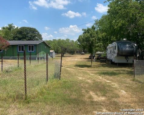 831 W Villaret Boulevard San Antonio TX 78224
