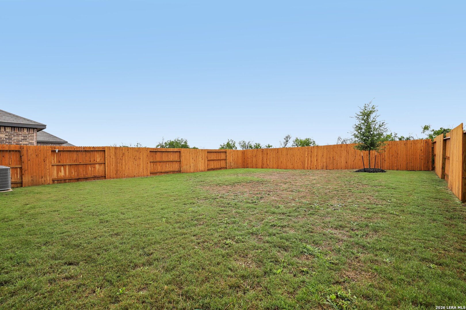 9606 Nubuck Branch Converse TX 78109