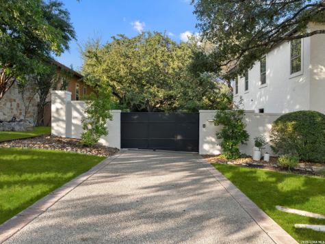 1911 My Anns Hill San Antonio TX 78258