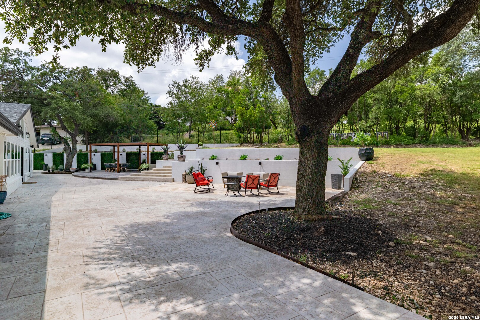 311 E Woodlake Drive San Antonio TX 78229