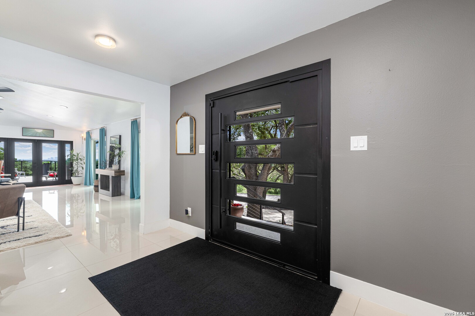 311 E Woodlake Drive San Antonio TX 78229
