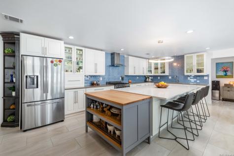 311 E Woodlake Drive San Antonio TX 78229
