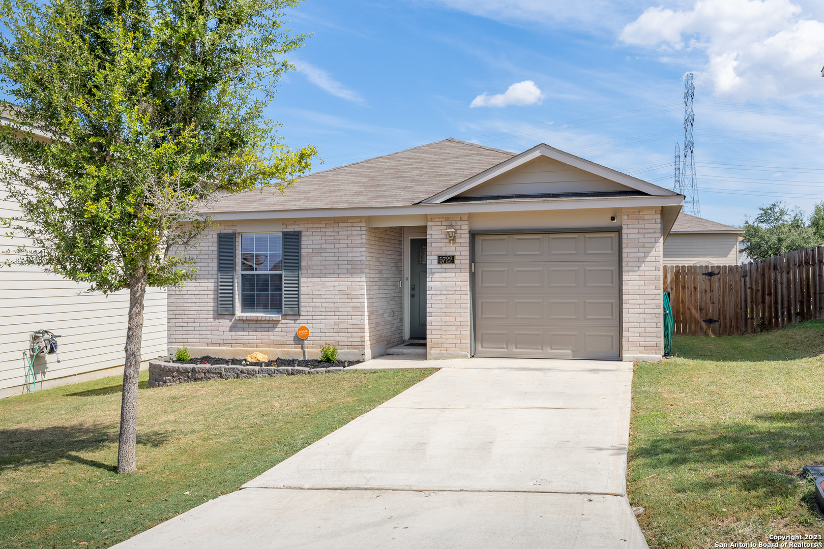 5722 Sandy Canyon San Antonio TX 78252