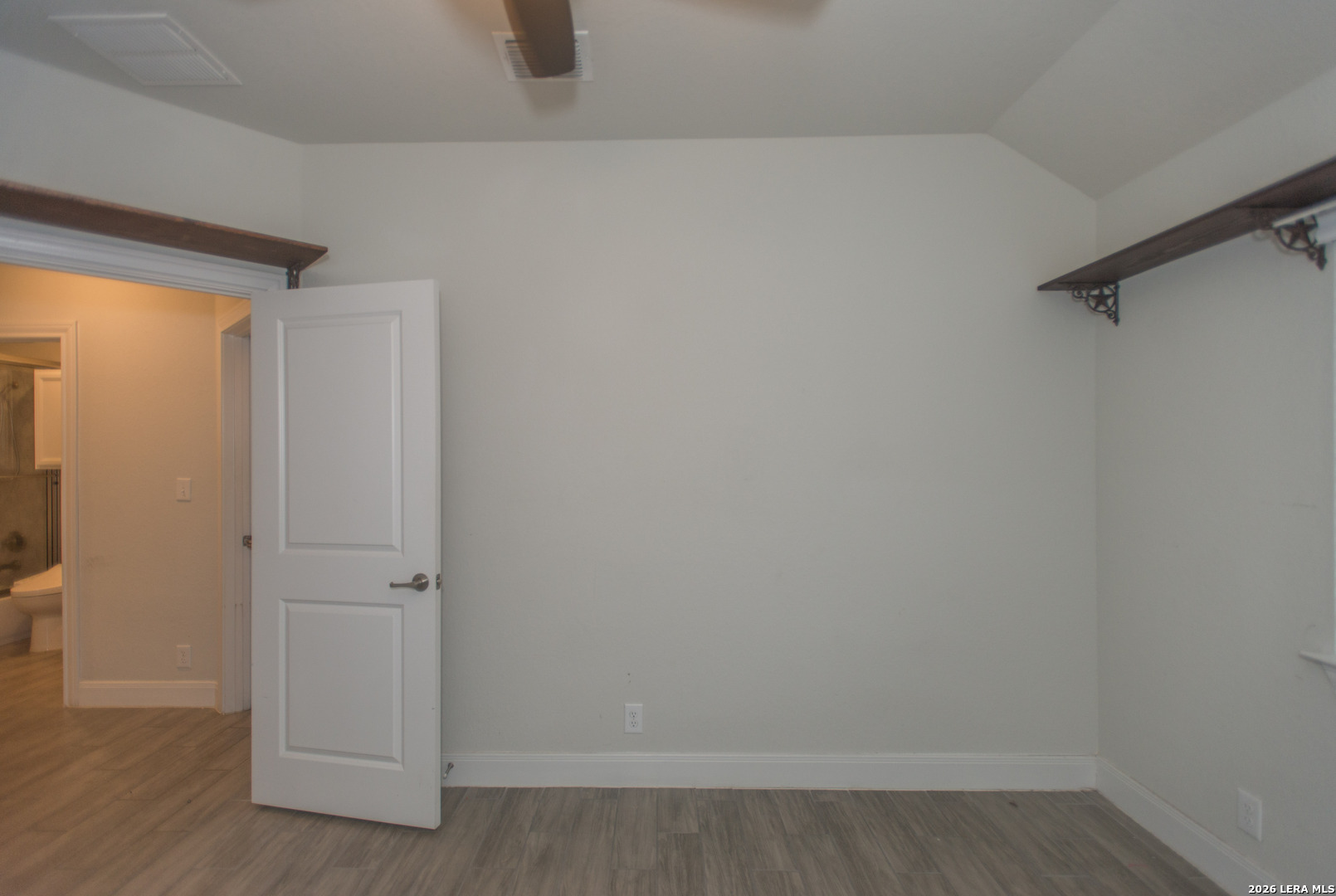 8233 Merchants Lodge San Antonio TX 78255