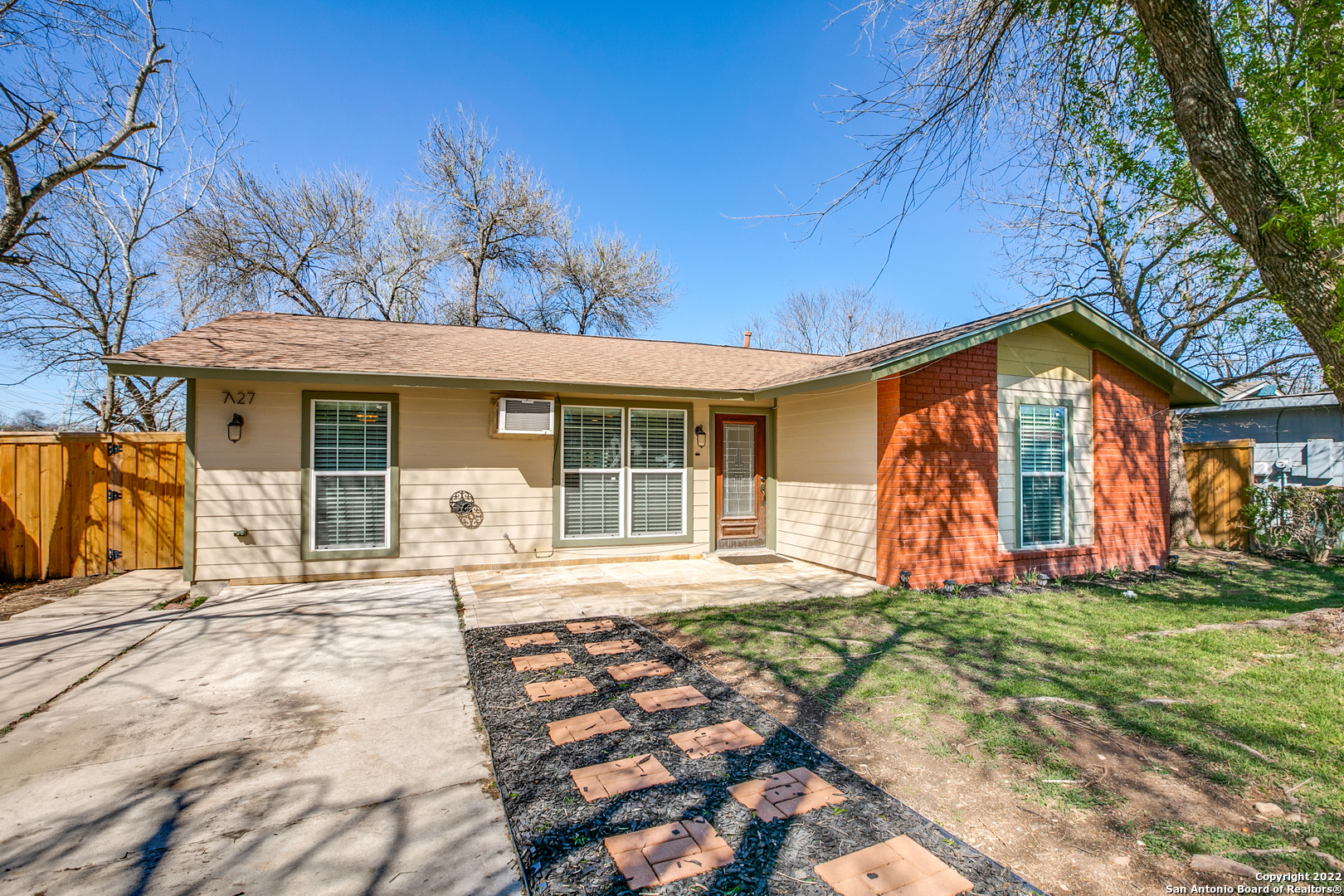 7127 Glen Heights San Antonio TX 78239