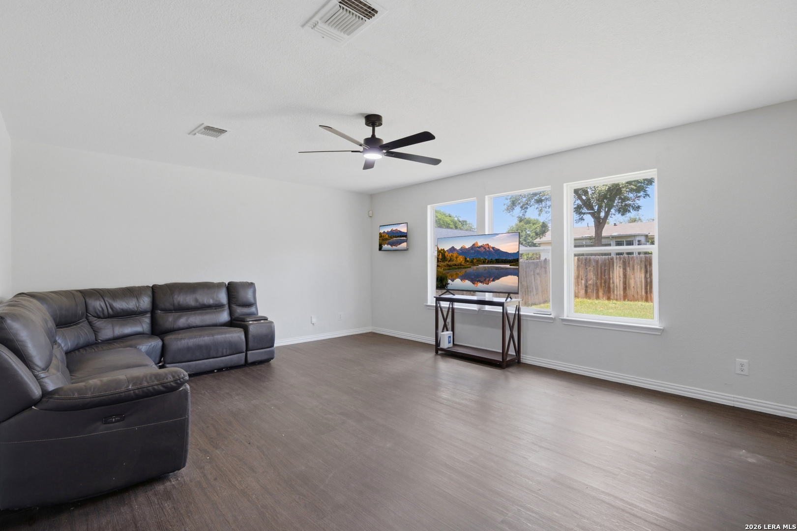 255 Hallie Cove San Antonio TX 78227