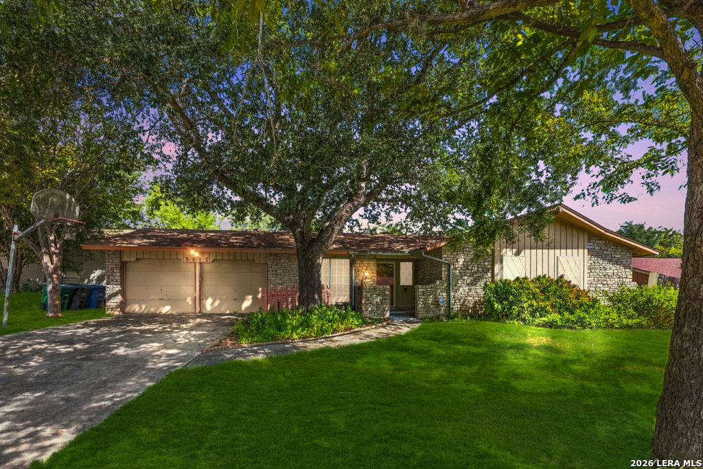 5615 Gillis San Antonio TX 78240