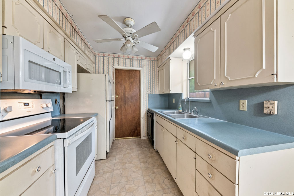 5615 Gillis San Antonio TX 78240