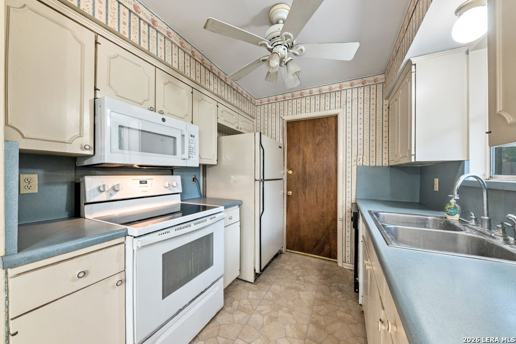 5615 Gillis San Antonio TX 78240