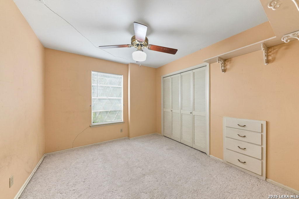 5615 Gillis San Antonio TX 78240