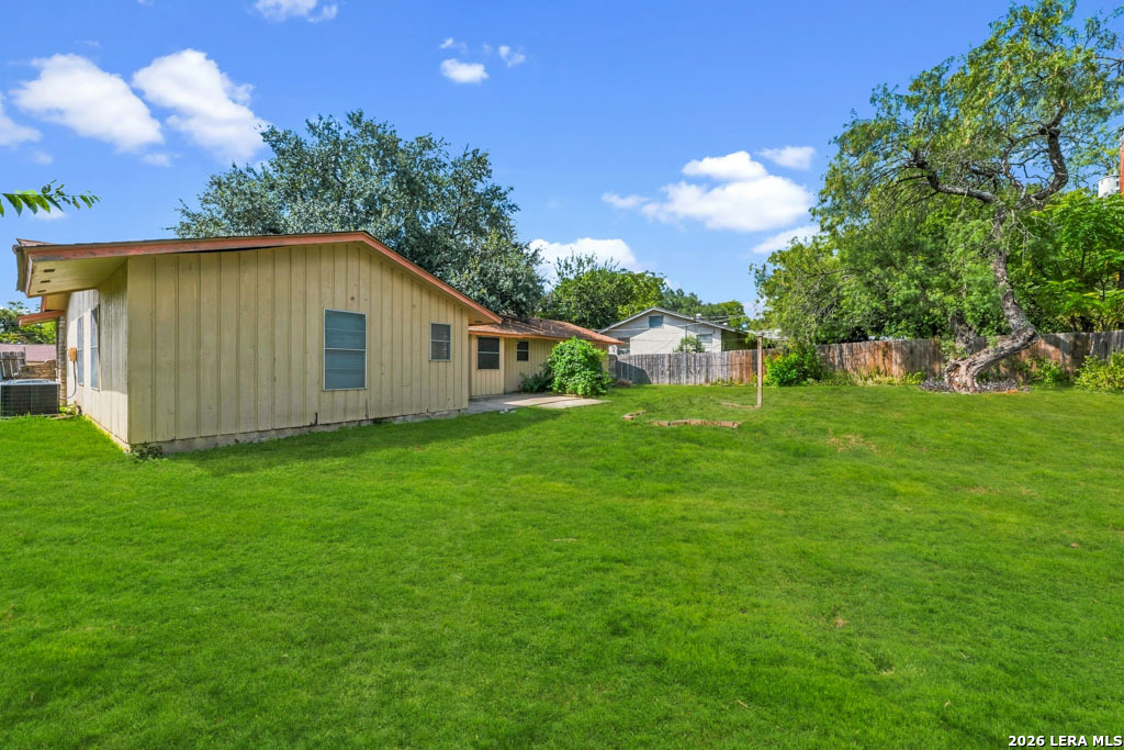 5615 Gillis San Antonio TX 78240