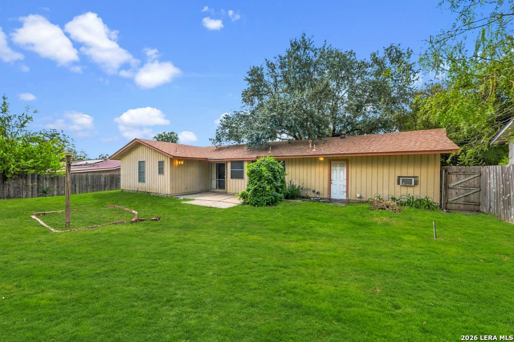 5615 Gillis San Antonio TX 78240