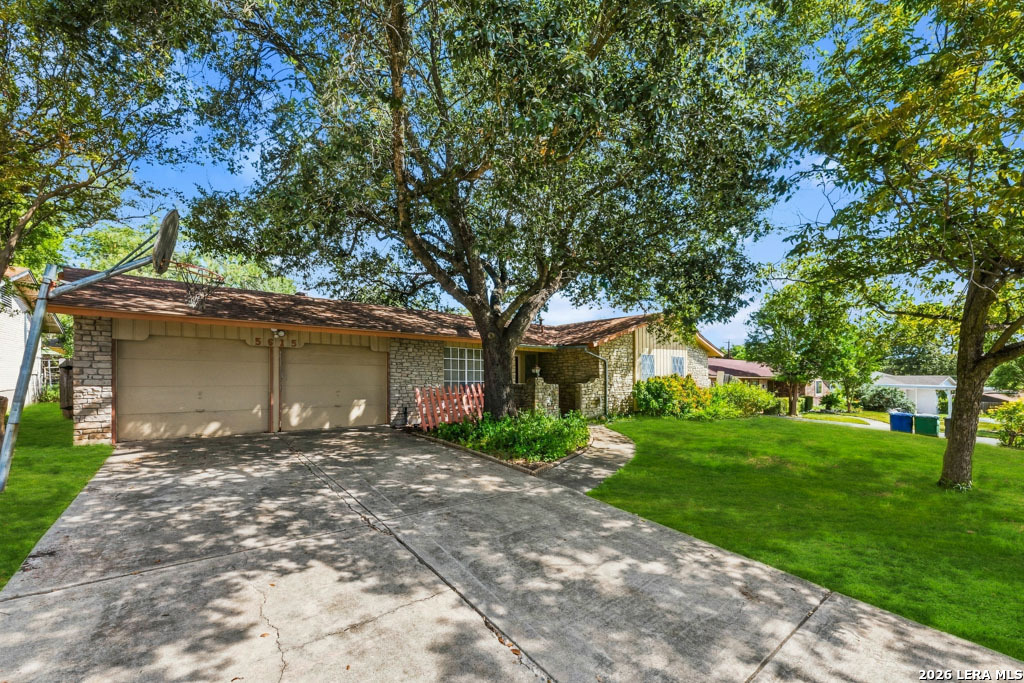 5615 Gillis San Antonio TX 78240