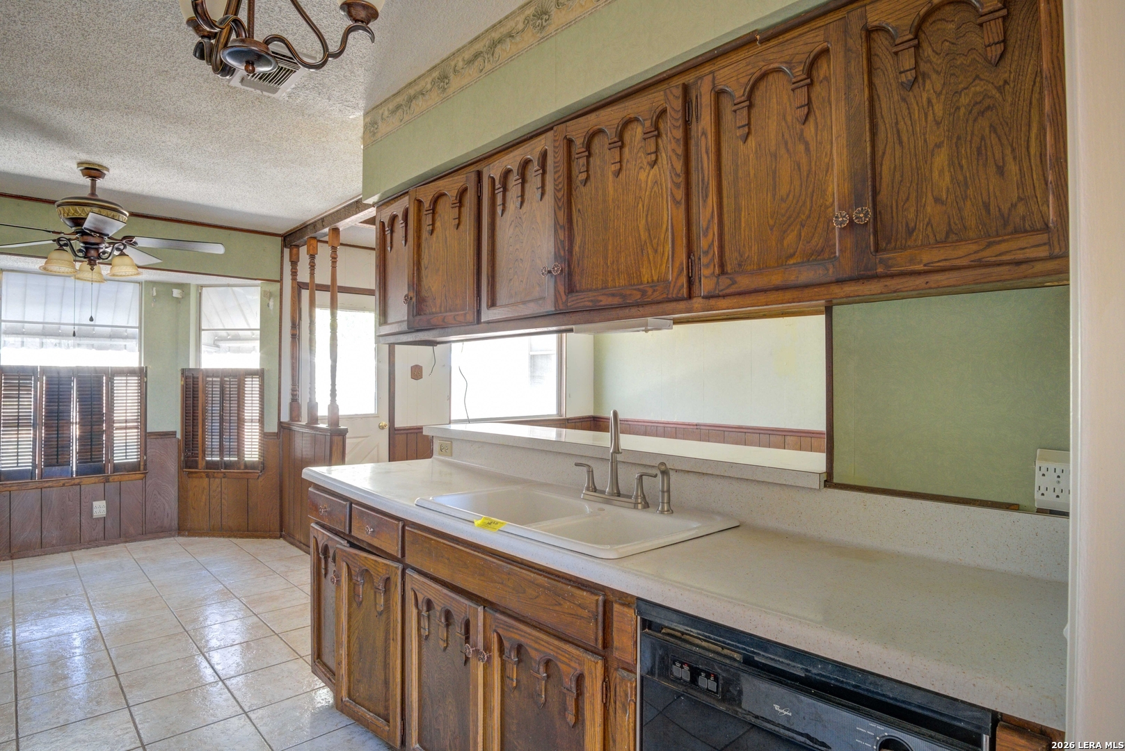 7123 Tealeaf Leon Valley TX 78238