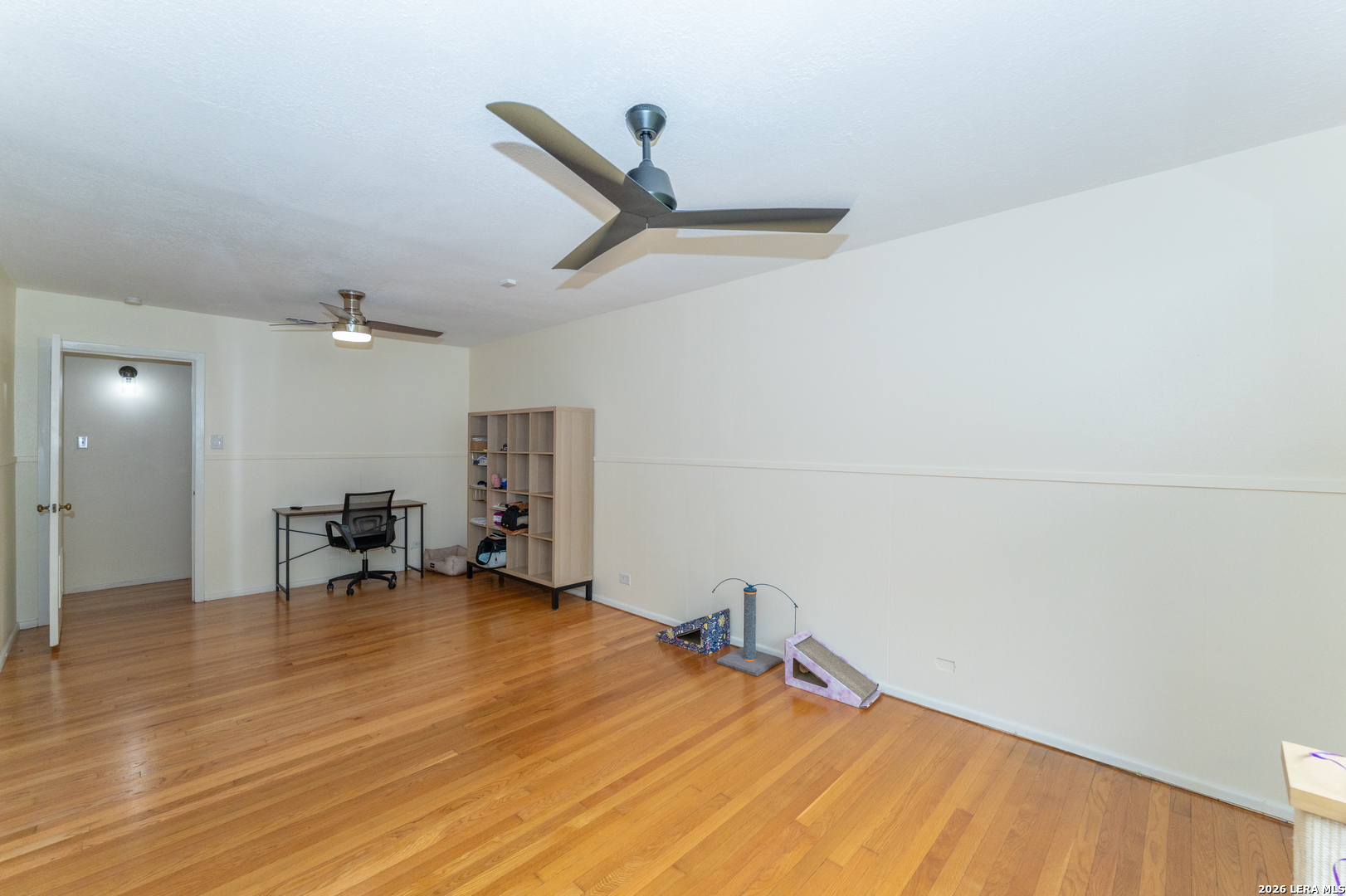 636 Rittiman Road Terrell Hills TX 78209