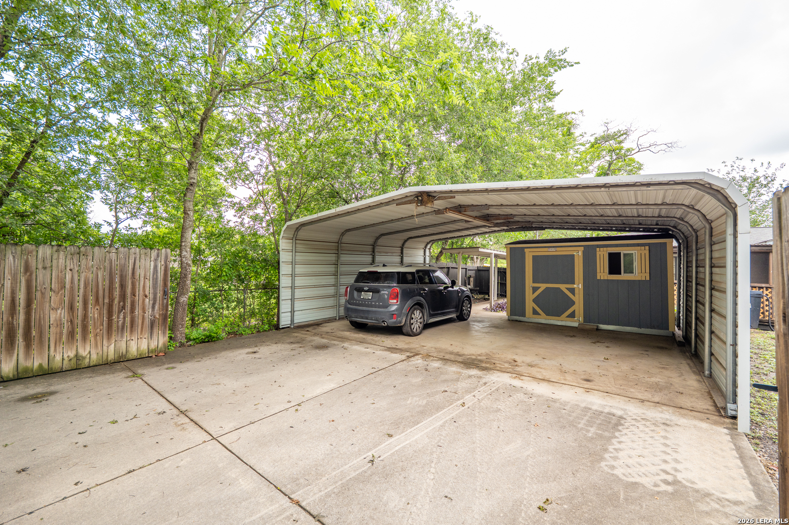 636 Rittiman Road Terrell Hills TX 78209