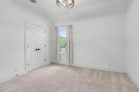 1421 Escarpment New Braunfels TX 78132
