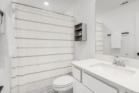 1421 Escarpment New Braunfels TX 78132