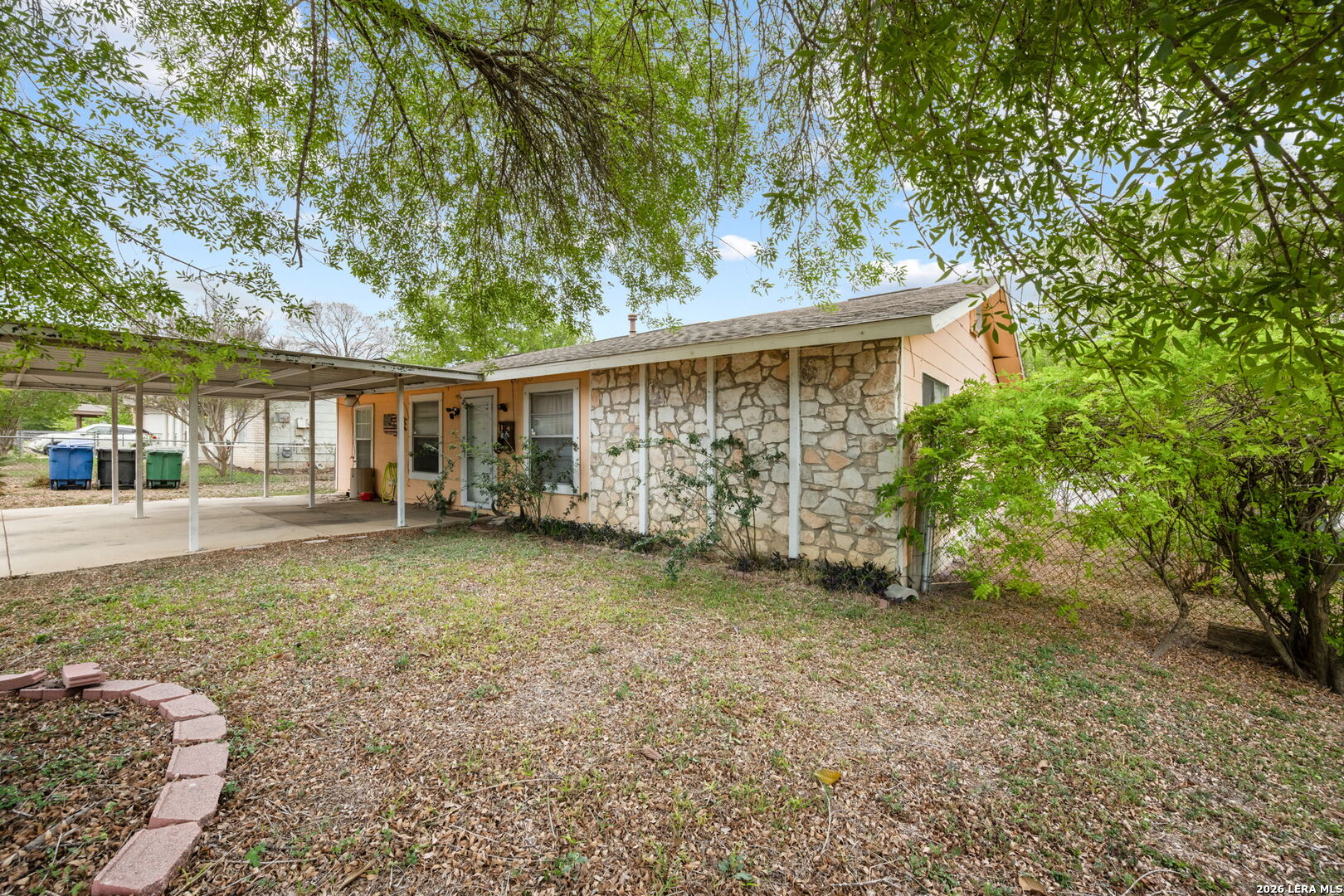 5903 Stoney Creek San Antonio TX 78242