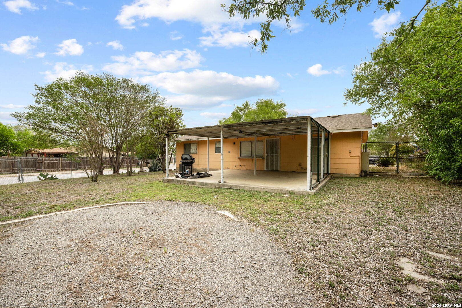 5903 Stoney Creek San Antonio TX 78242