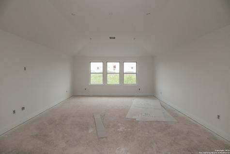 5213 Esates Oak Way San Antonio TX 78263