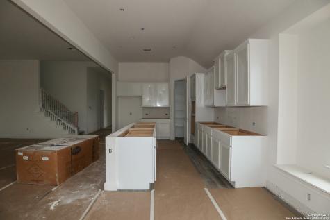 5213 Esates Oak Way San Antonio TX 78263