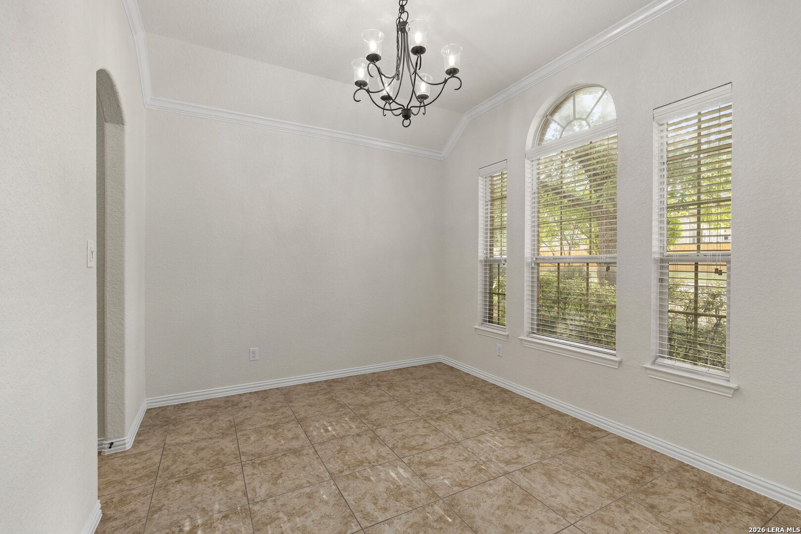 26111 Big Bluestem San Antonio TX 78261