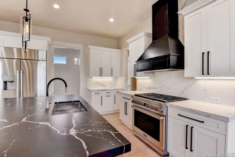 748 Annabelle Avenue Bulverde TX 78163
