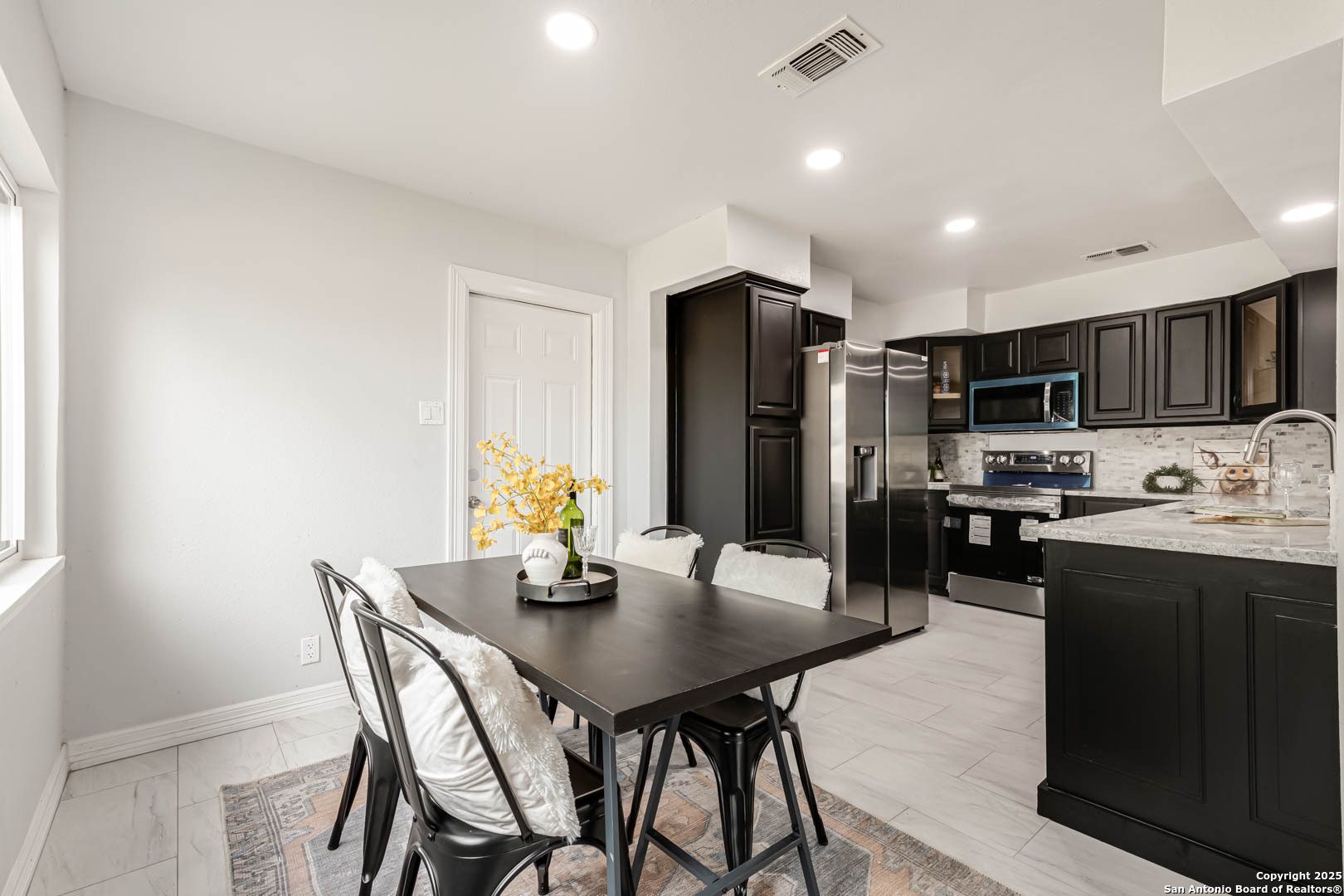 6135 Royal Point San Antonio TX 78239