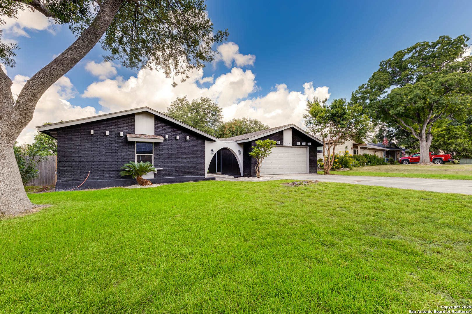 6135 Royal Point San Antonio TX 78239