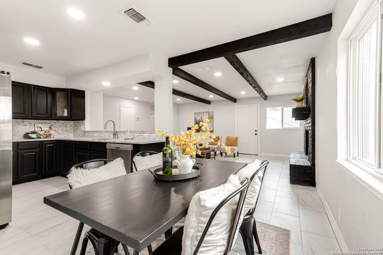 6135 Royal Point San Antonio TX 78239