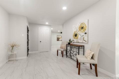 6135 Royal Point San Antonio TX 78239
