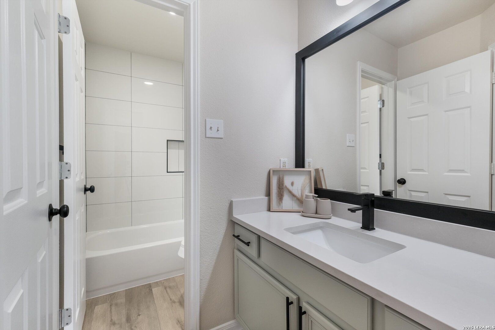 5390 Chestnut View San Antonio TX 78247