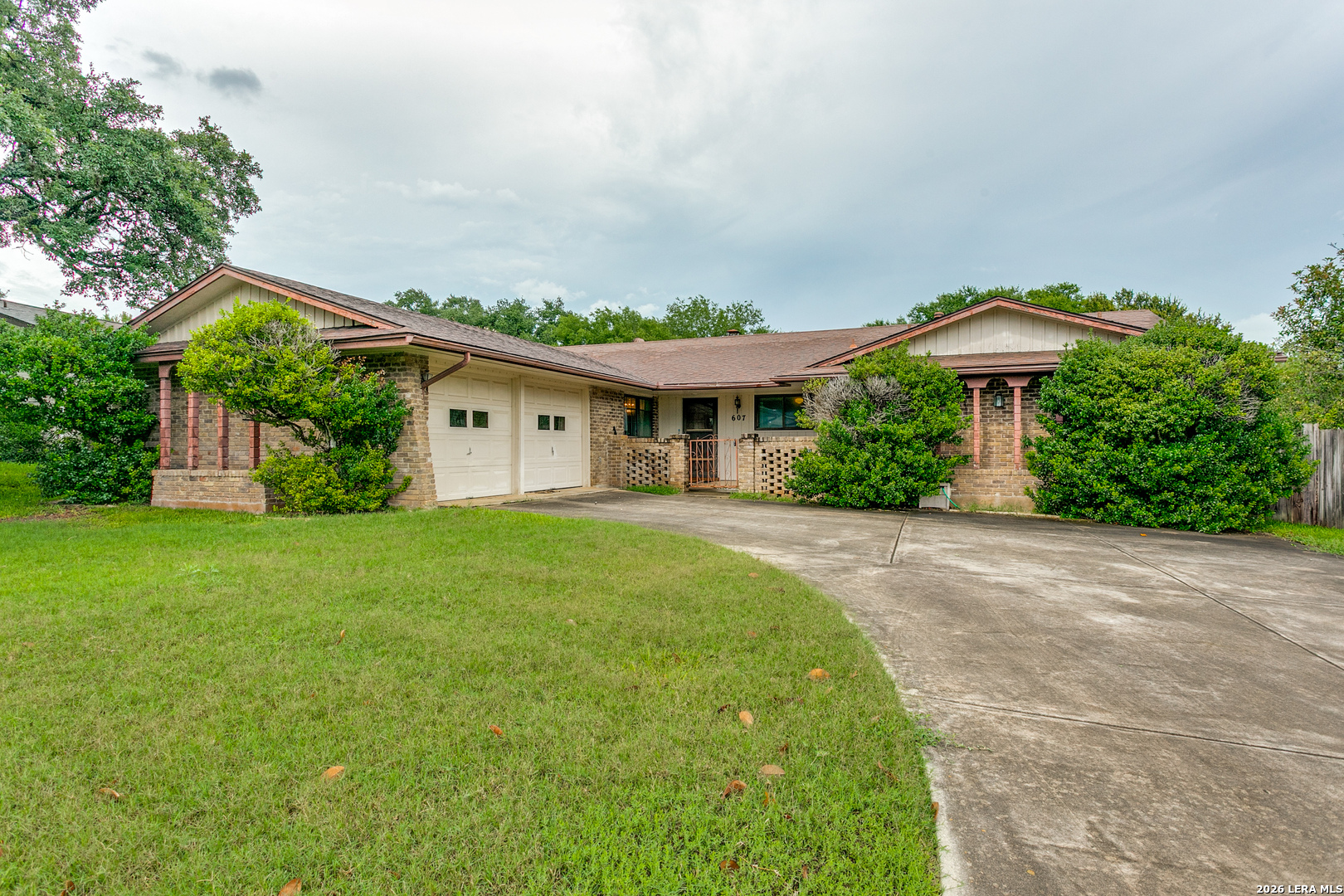 607 Amistad Boulevard Universal City TX 78148