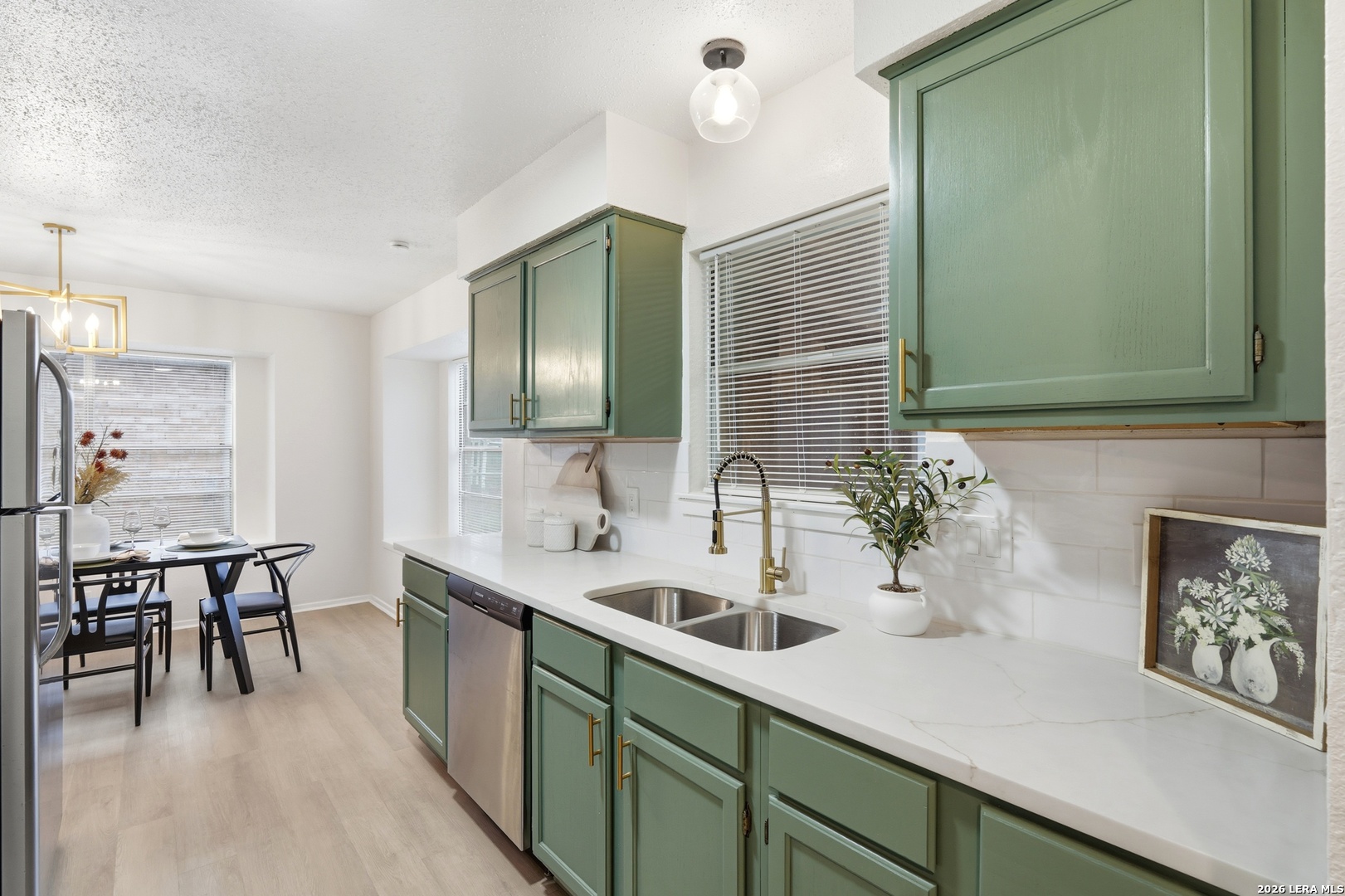 4706 Esterbrook San Antonio TX 78238