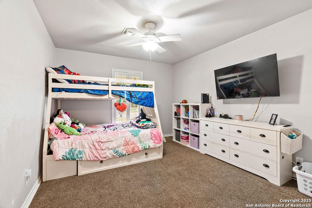 1404 Las Palmas Beeville TX 78102