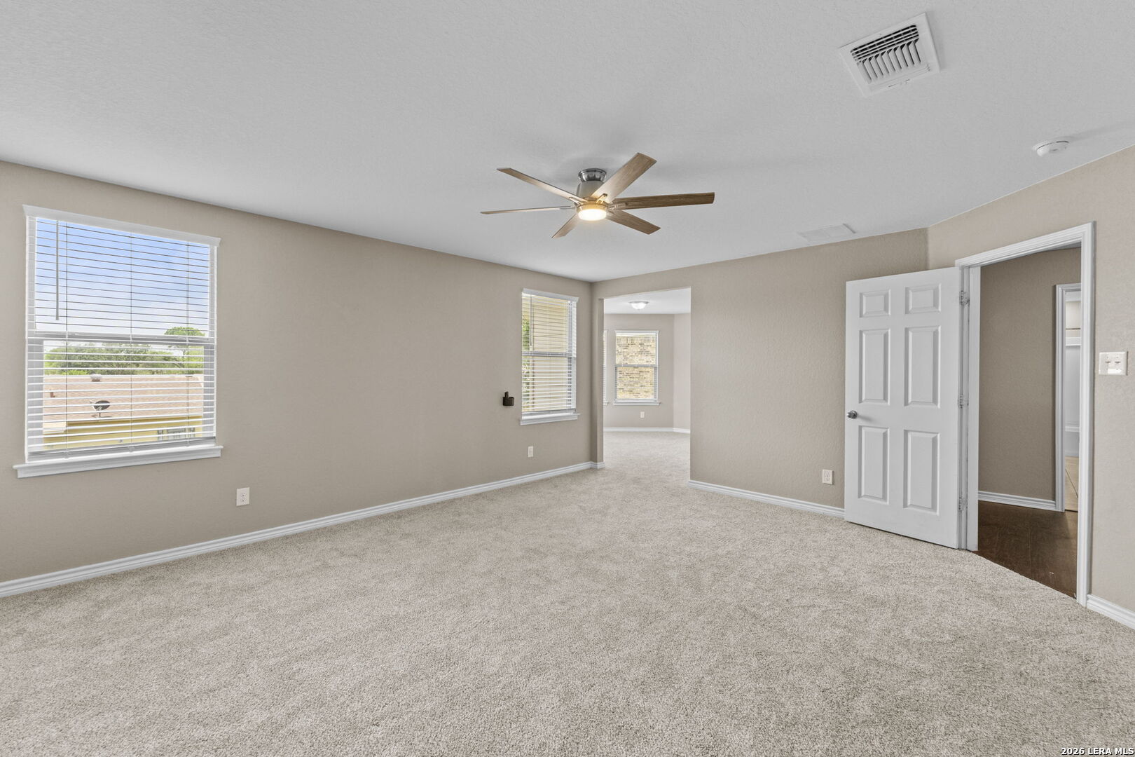 111 Kyle Cove Universal City TX 78148