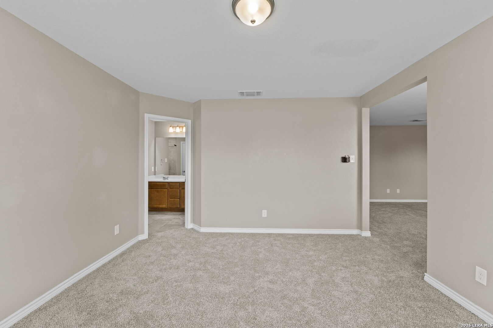 111 Kyle Cove Universal City TX 78148
