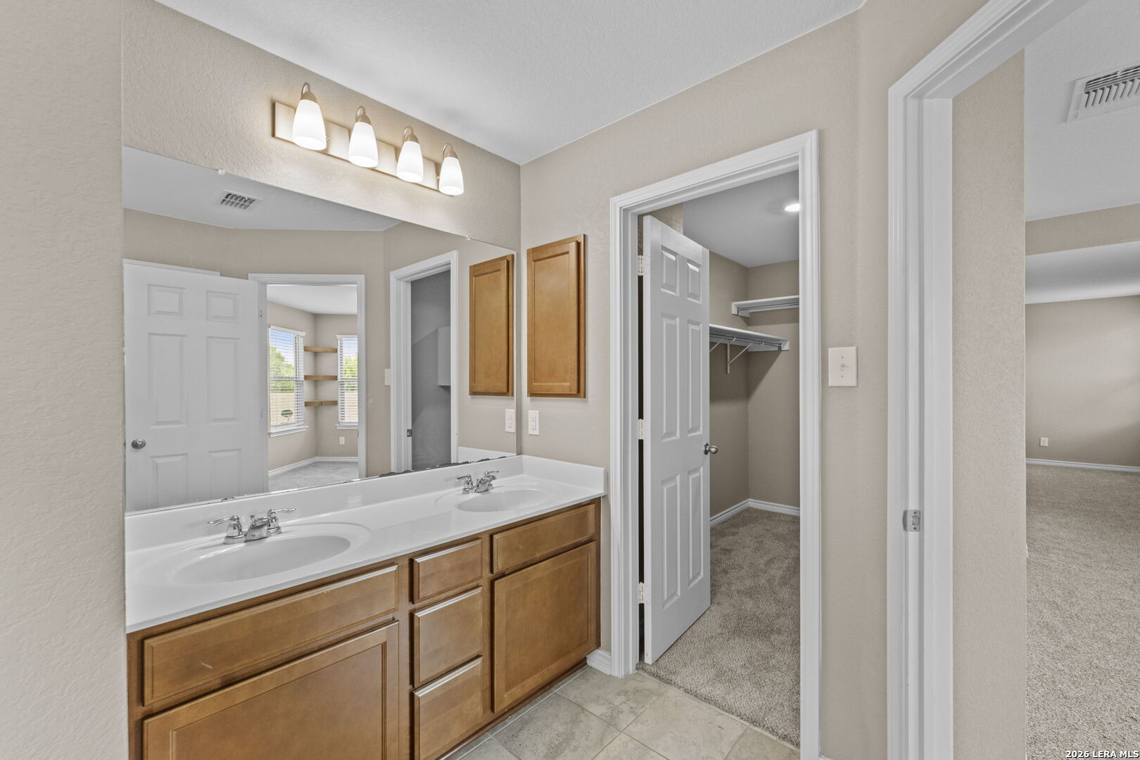 111 Kyle Cove Universal City TX 78148