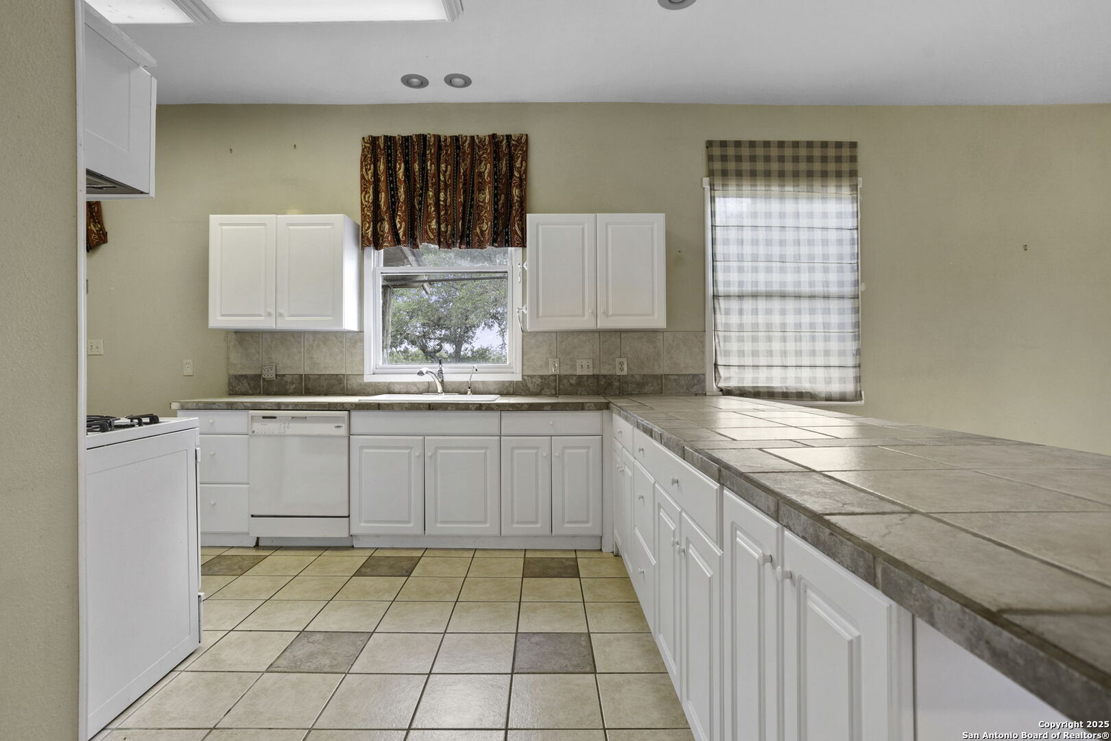 105A Jennifer Boerne TX 78006