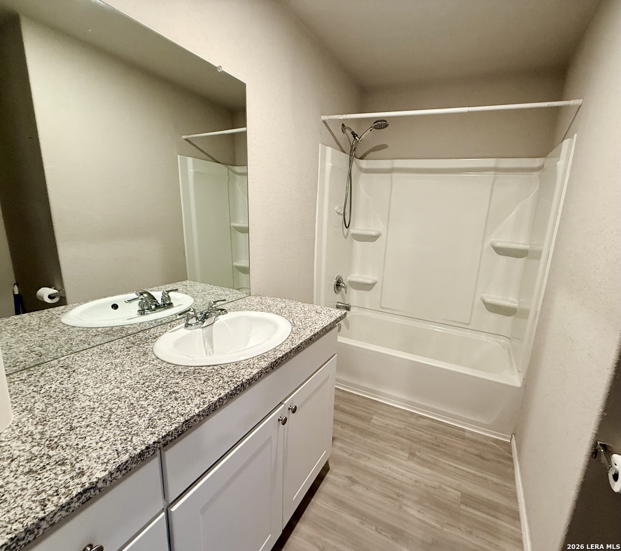 4242 Southton Lake San Antonio TX 78223