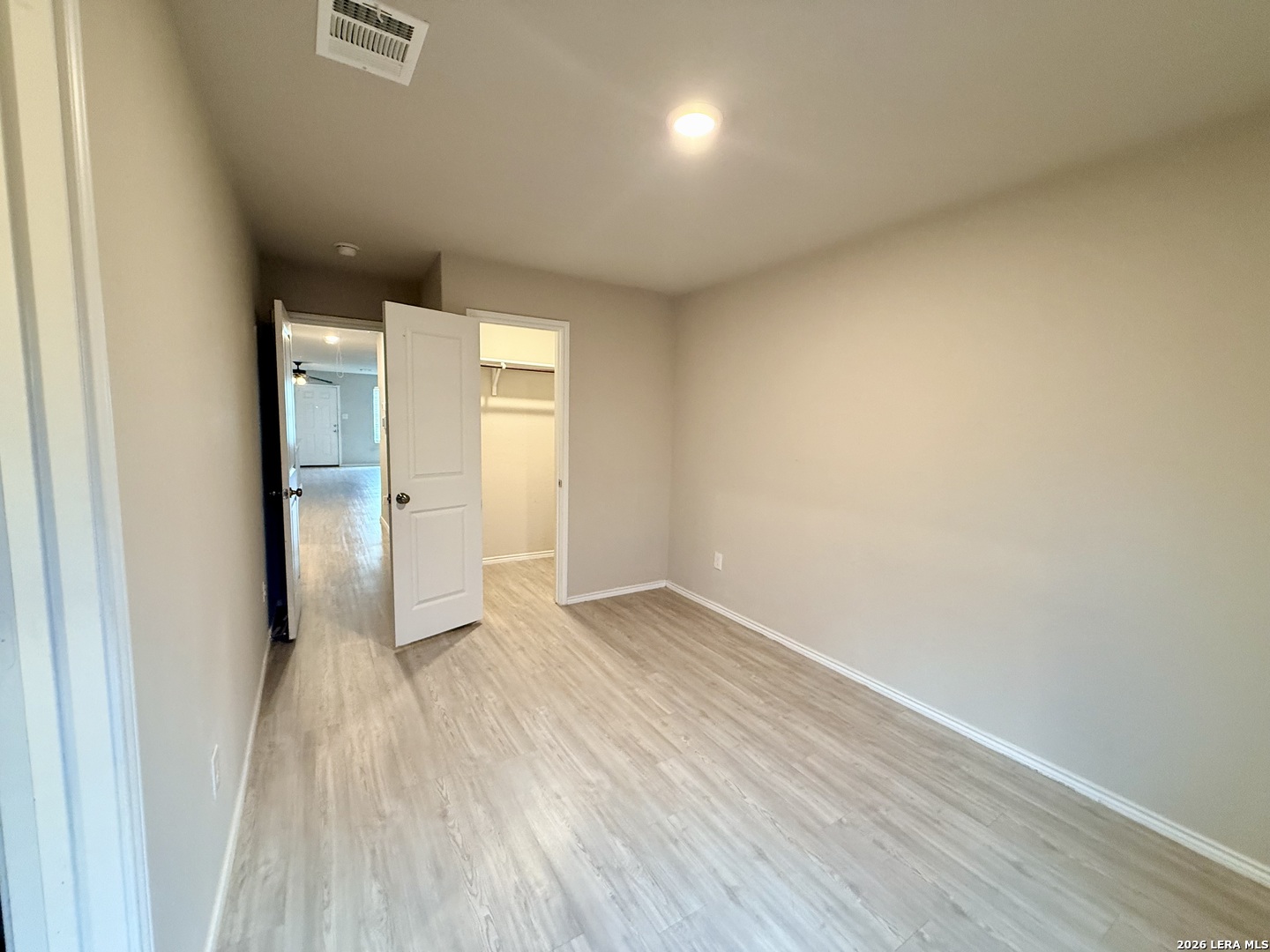 4242 Southton Lake San Antonio TX 78223